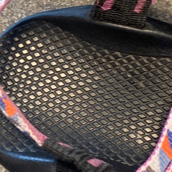 Chaco Double Strap Sandals Toe Loop Size 9. - Picture 10 of 11